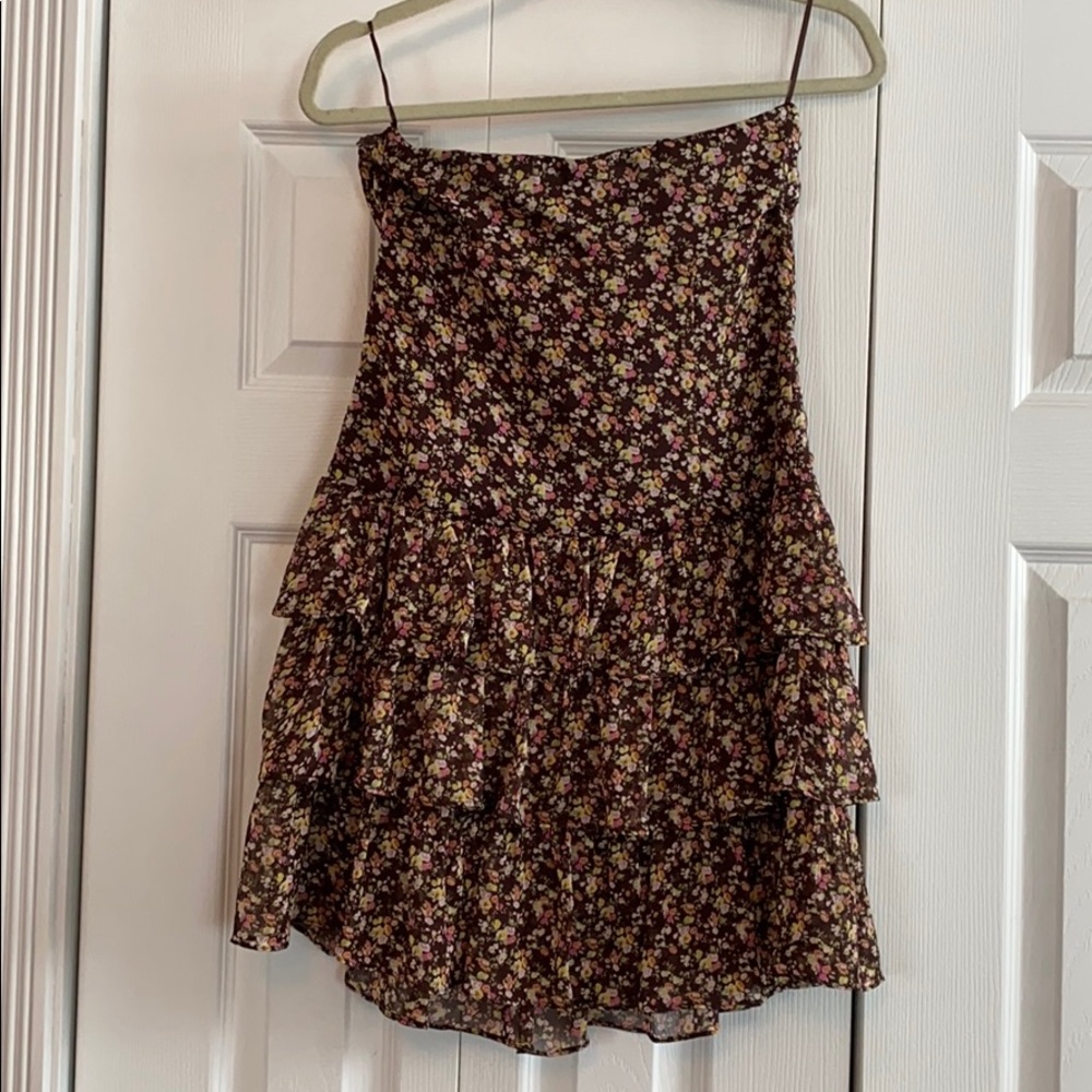 Dress - Picture 2 of 3